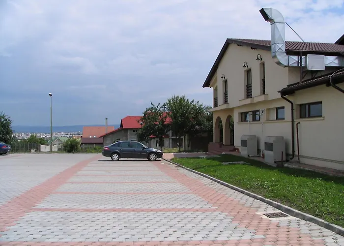 C&C Karo Resort